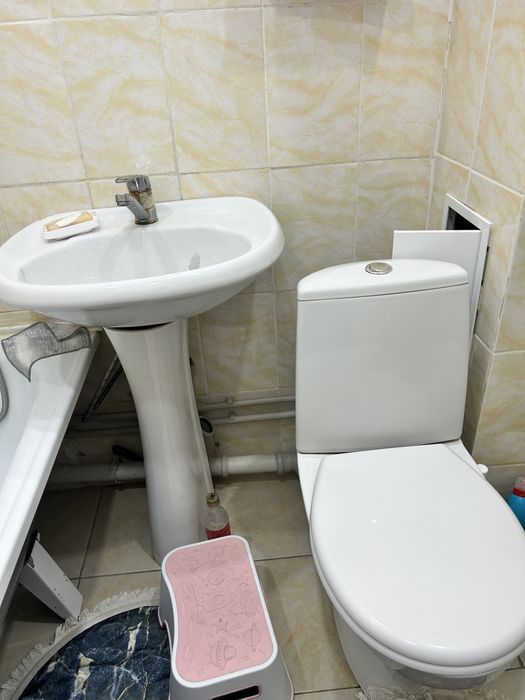 Раковина и унитаз вместе 10 тыс