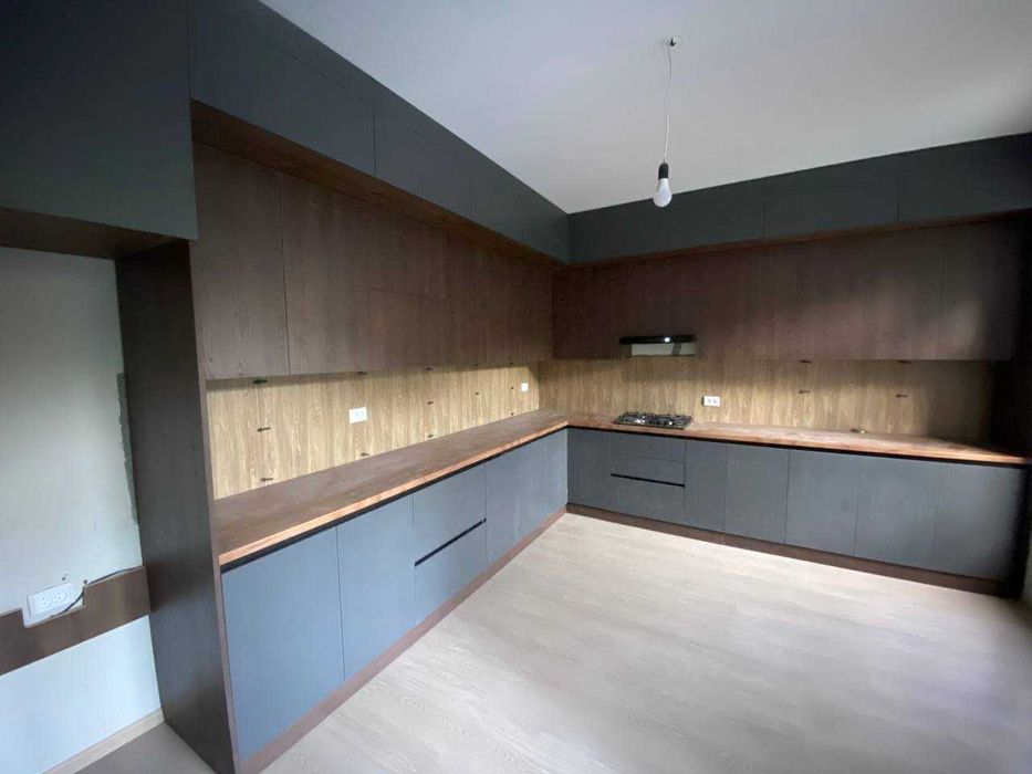 Мягкая гостиная и кухонная мебель