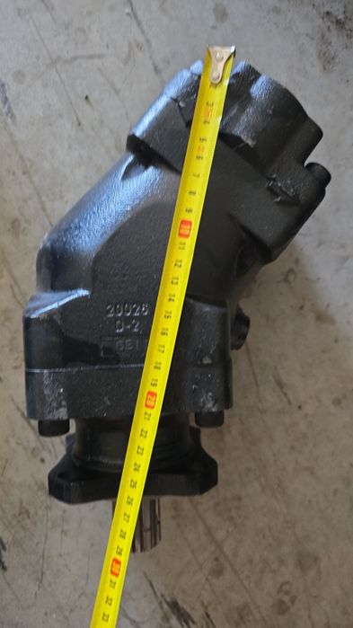 Pompa basculare noi si diverse