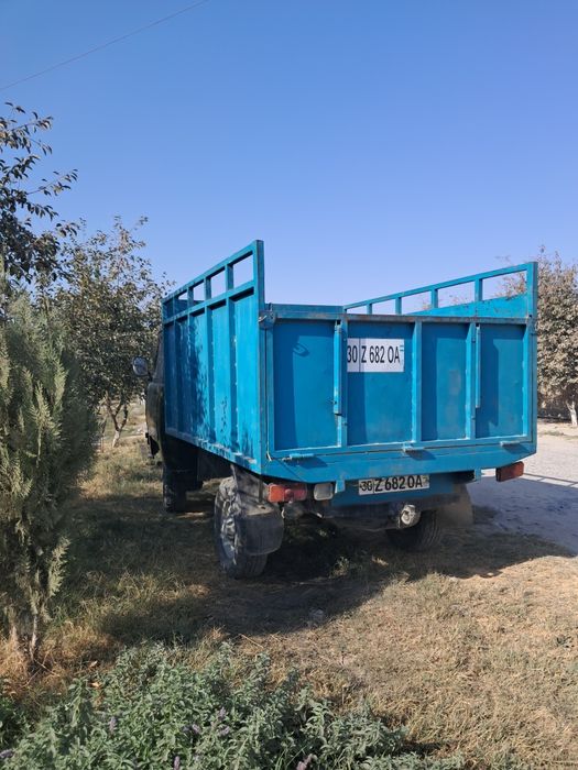 УАЗИК сотилади 1987