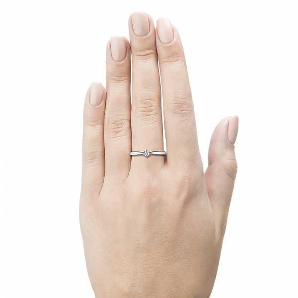 Кольцо из белого золота с природным бриллиантом (ЭПЛ Даймонд)