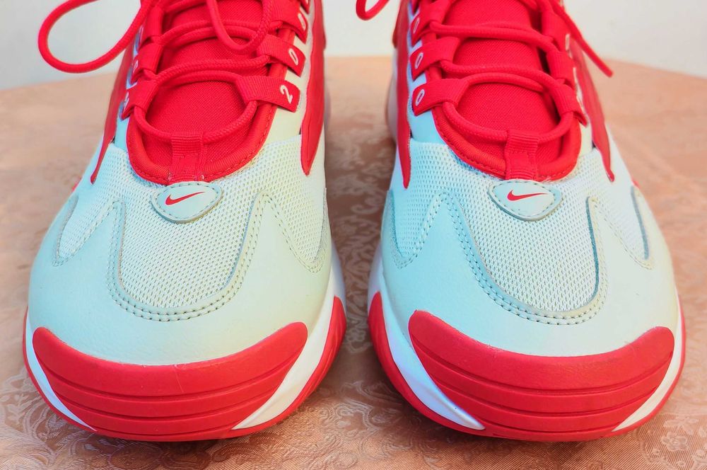 Nike Air Zoom 2k Red/White 44ти номер 28см стелка чисто нови маратонки