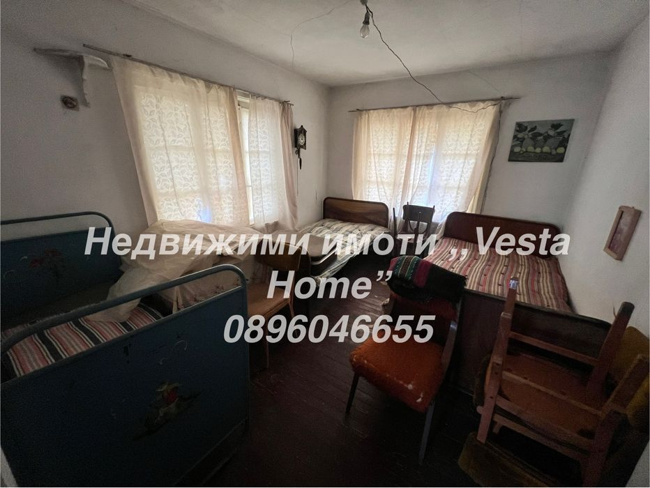 Самостоятелна къща в с.Ръжена