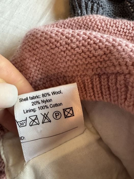 Căciulă lână dublata interior cu bumbac