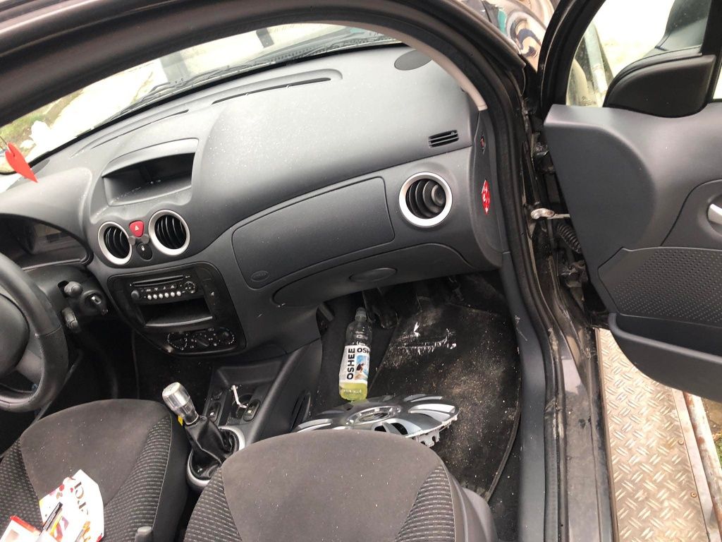 Citroen C3 1.1i 2009г на части