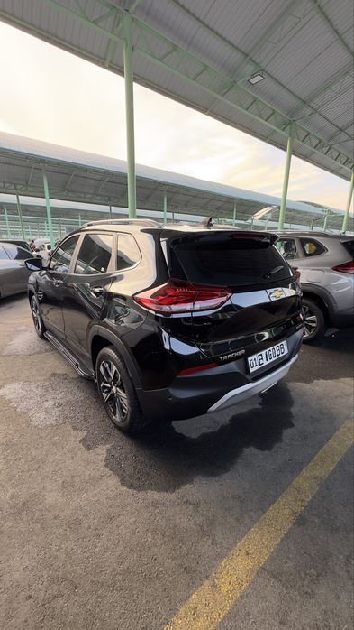 Tracker Premier 2023