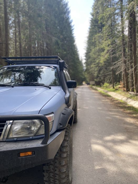 Nissan Patrol Y61