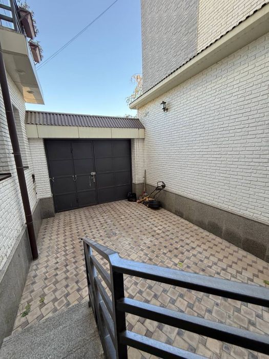 Хайтек Мечеть Hasanxon Дом 176 кв.м