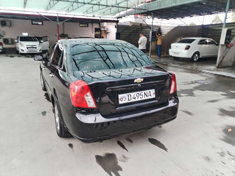 shevrolet lasetti 1.8