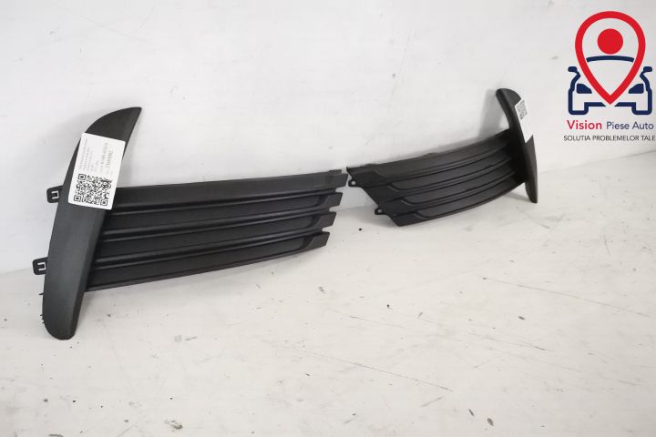 Оригинална странична лява решетка за фар Toyota Corolla E170 [фейслифт