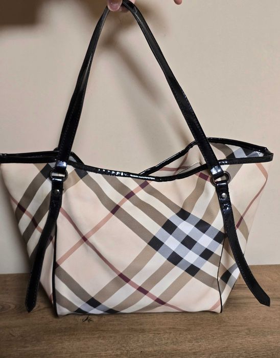 Burberry оригинална дамска чанта