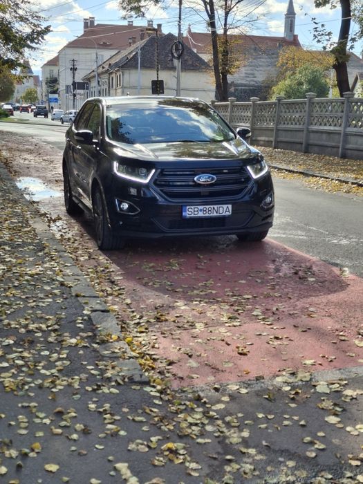 Vând Ford Edge Powershift