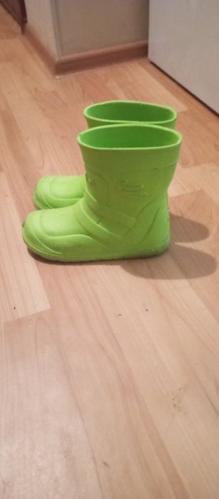 Резиновые сапоги для мальчика/девочки. Размер 36-37
