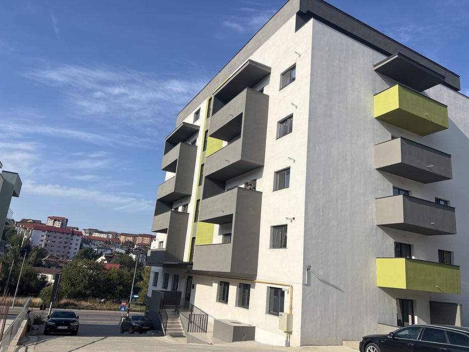 Spațiu comercial