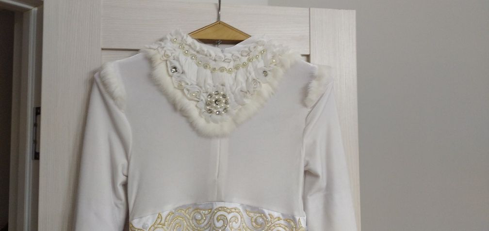 Казахское национальное свадебное платье