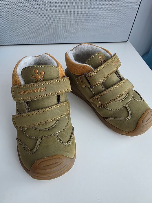 Ghete imblanite Biomecanics,  model nou, mărimea 23