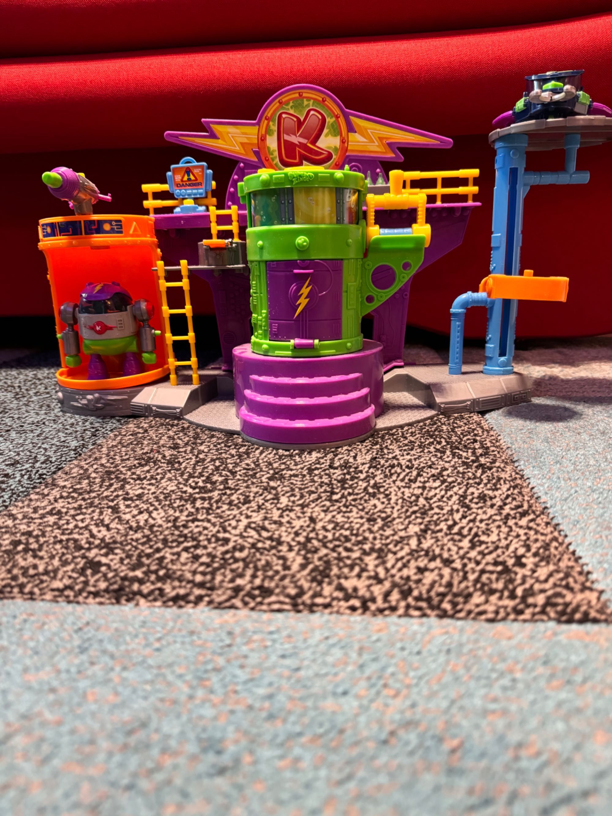 SuperThings/ SuperZings/ Kazoom Kids
