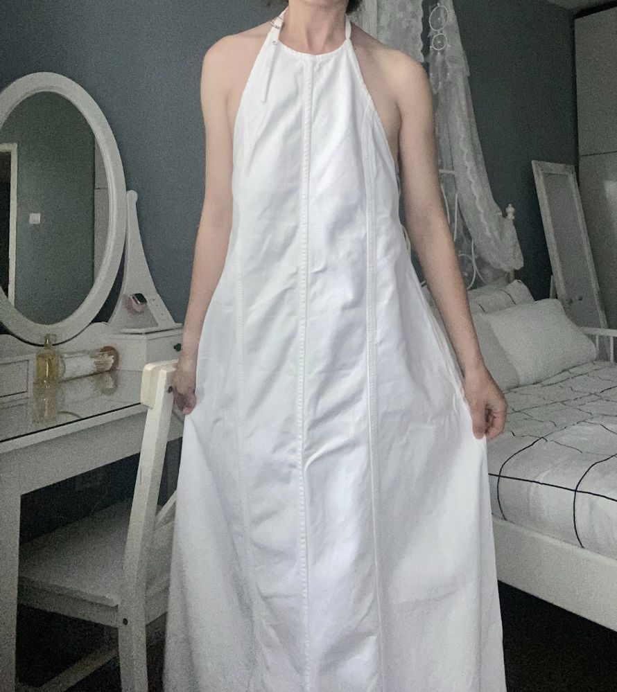 ZARA дънкова рокля с гол гръб
