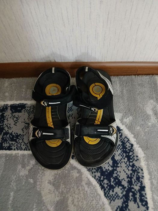 Продам мужские сандали НЕ ДОРОГО