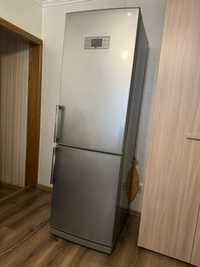 Холодильник марки LG