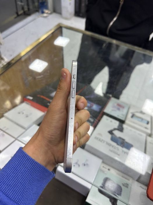 iPhone 12 max 128