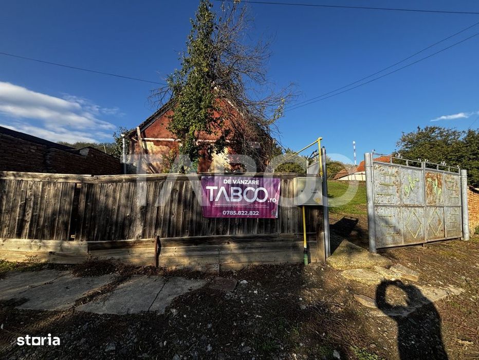 Exclusivitate comision 0% casa cu anexe si teren 3700 mp Alamor