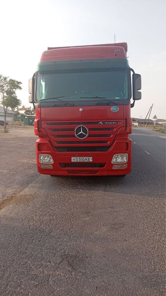 Mers Actros паравоз срочна сотилади.