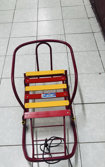 Продам сани 4000 тнг в комплекте есть подушка