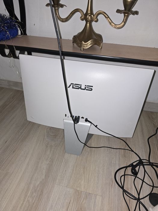 Asus vivo aio v241ea
