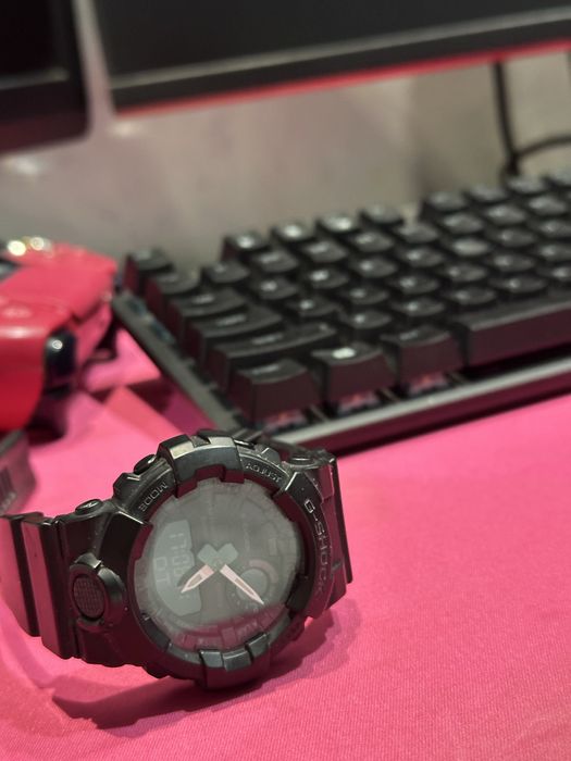 G-shock черен цвят