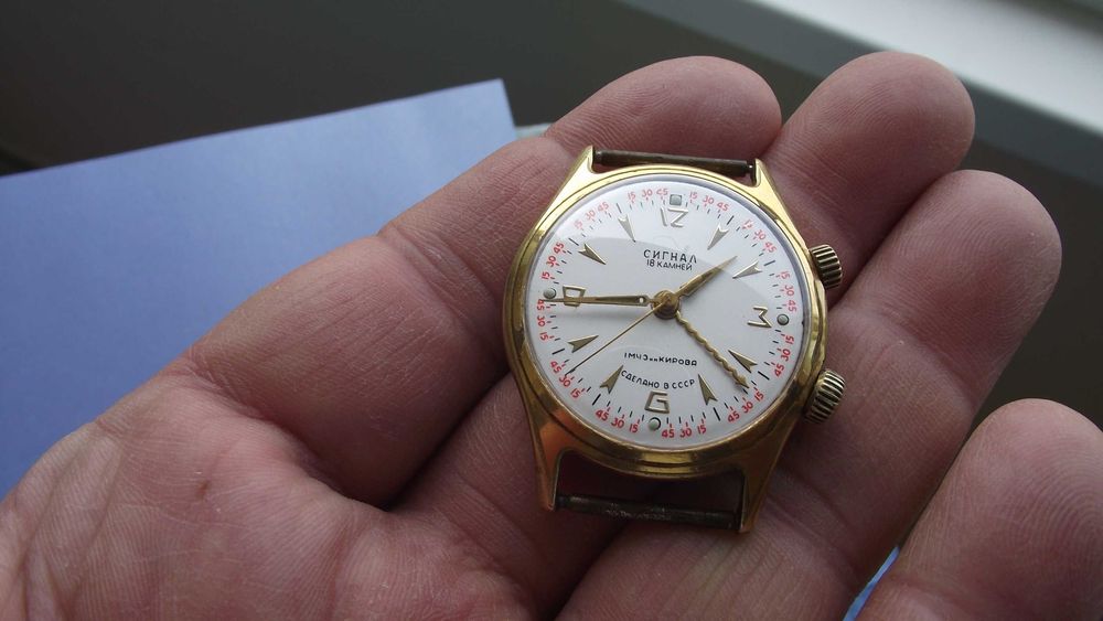 ЧАСОВНИК/Poljot СИГНАЛ-аларма/18к.мех-2612.1-СССР