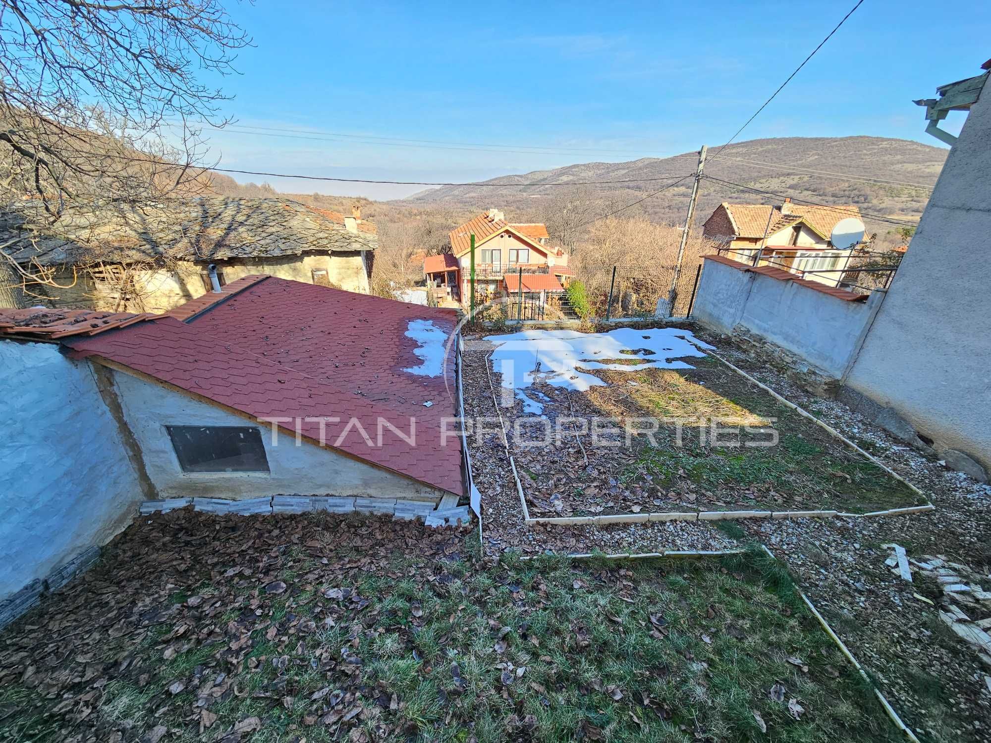 Къща в село Цар  Калоян