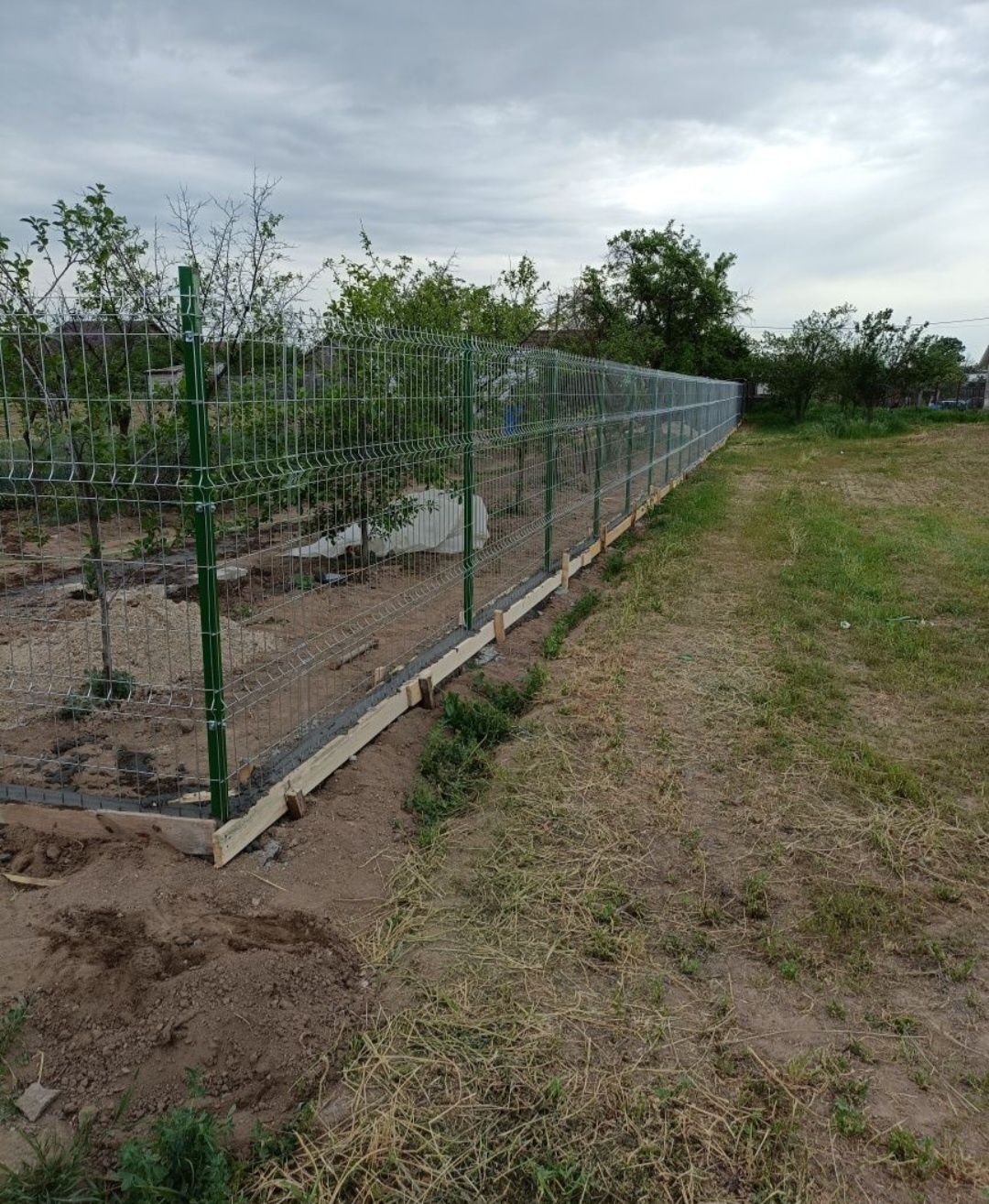 Meșter la garduri cu experiență în domeniul de peste 15 ani în constru