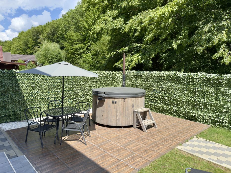 Cabana Black River Chalet-Revelion 2025 ocupat