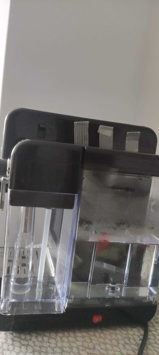 Espressor Breville semi-automat, 19 bari, spumare lapte, garantie