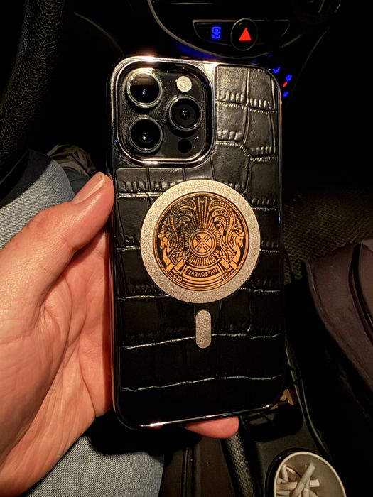 Продам Айфон 14 про макс 256 гб