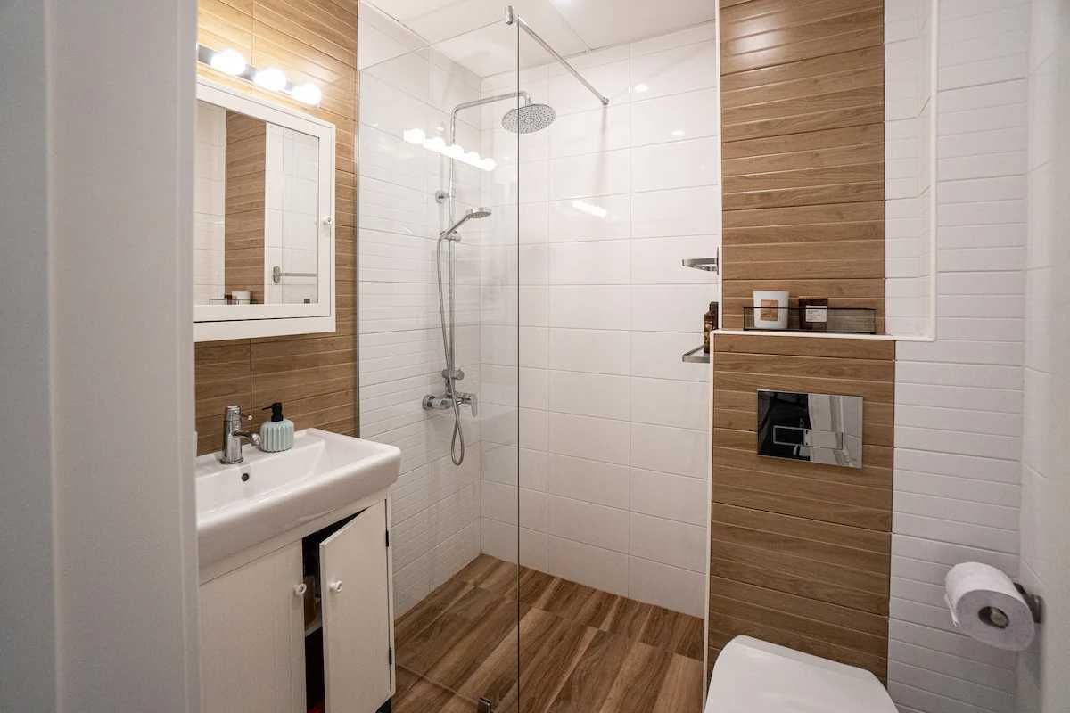 Продава се Двустаен апартамент в София, Център - 56 кв.м за 2858 €/кв.м - Снимка #3