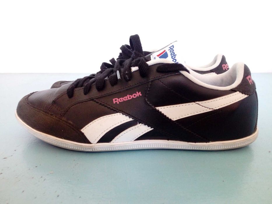 Adidas и Reebok: оригинални  дамски/унисекс кецове, много запазени!