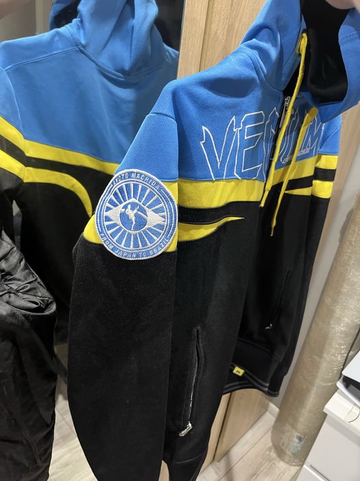 Оригинално горнище на Venum