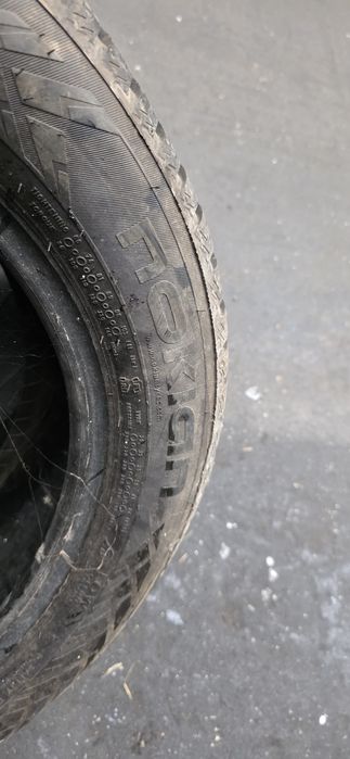 Гуми 2бр 205/55/16 - 1бр  - 75лв