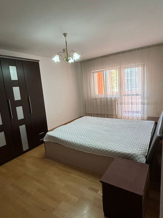 Închiriez apartament 2camere