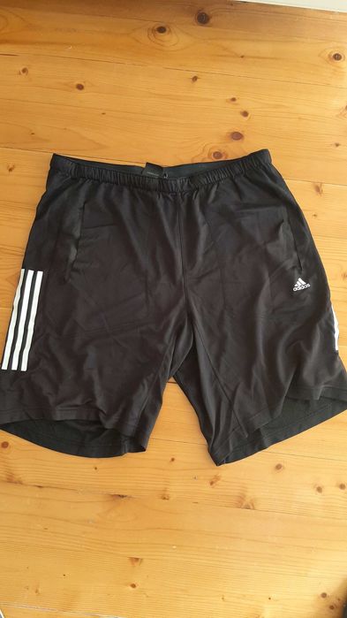 Vand pantaloni scurti (Adidas,Nike,etc) pt. sport/baie originali!