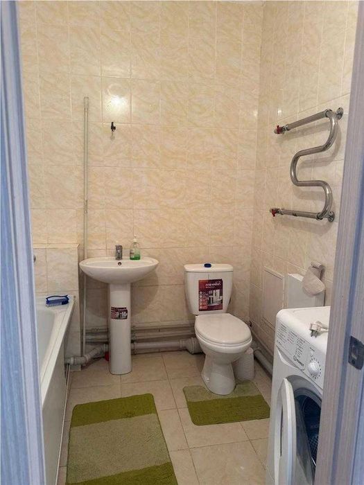 продается 1 комнатная квартира