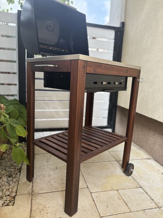 Gratar pe carbuni Ikea