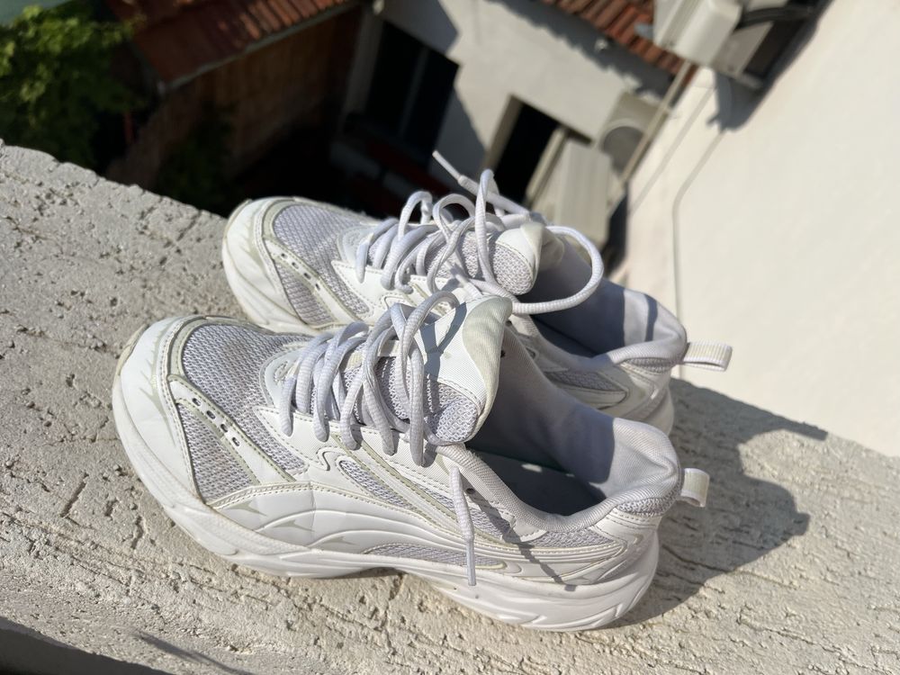 Puma Morphic Base 42.5