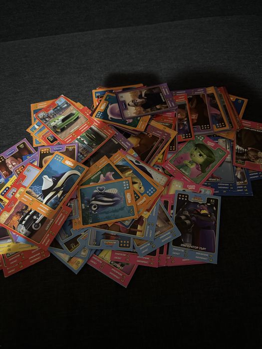 147бр. карти за албум на Disney