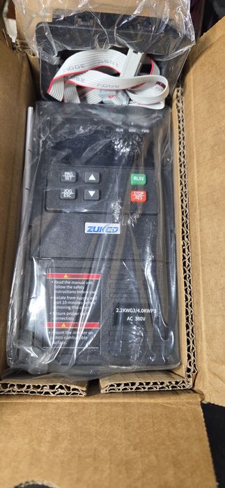 Инвертор  VFD Zuked pro 380V