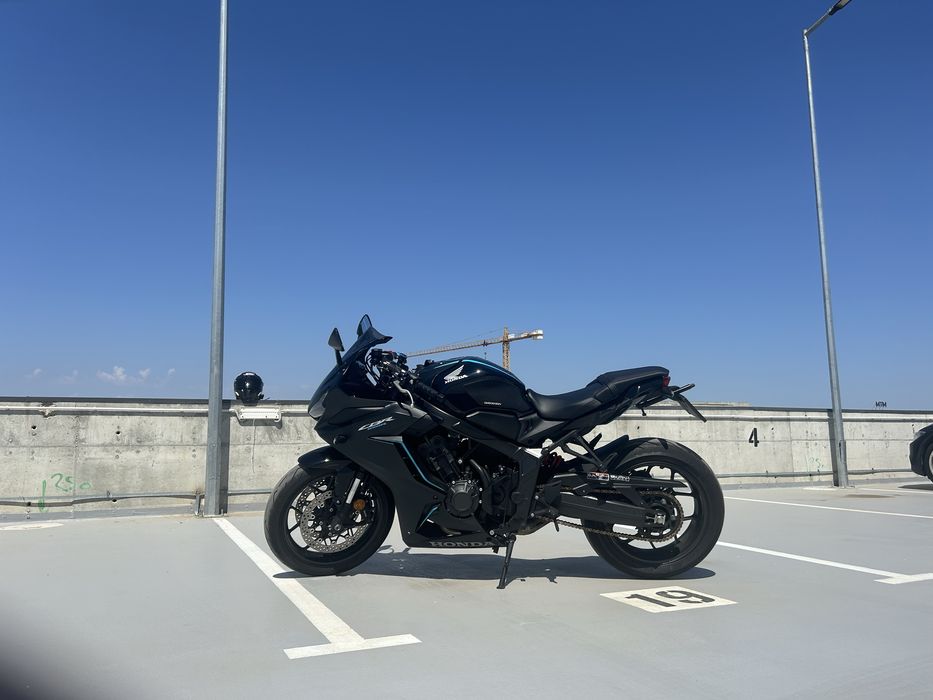 Honda CBR650R 2023