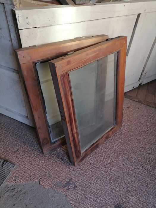 Продам форточки деревянные