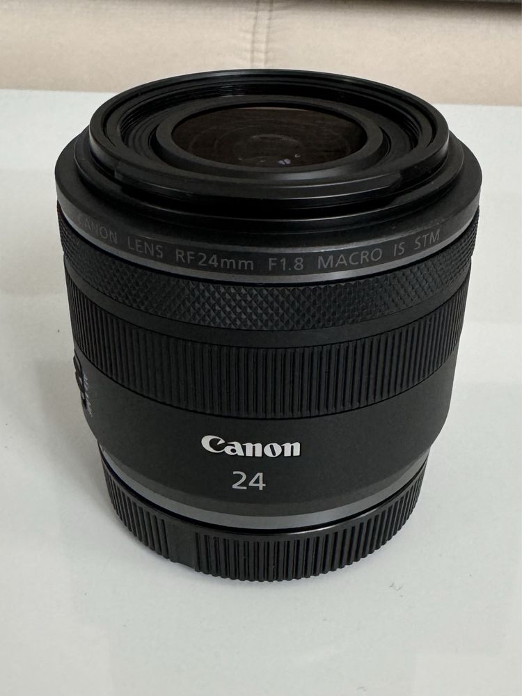 Canon RF 24mm F1.8 IS STM Macro